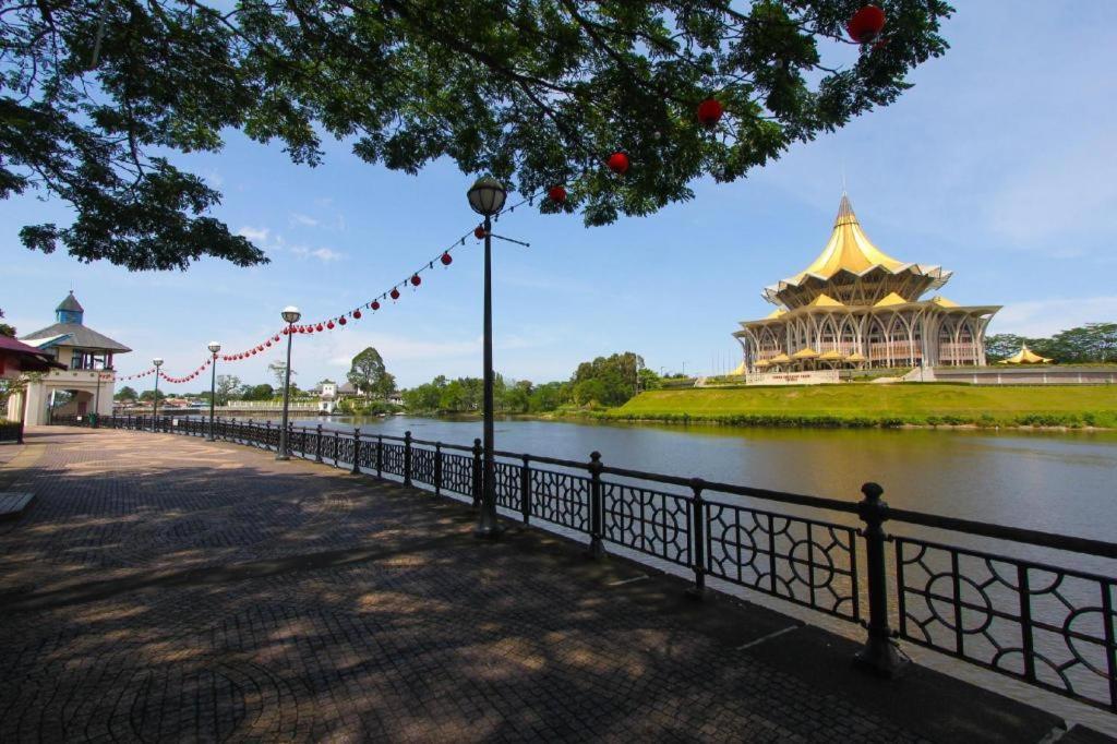 Kemena View Hotel Kuching Zewnętrze zdjęcie